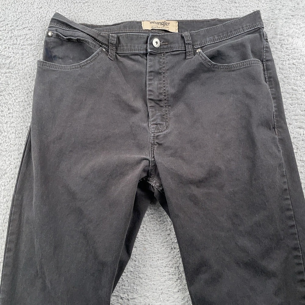 Wrangler Jeans Mens 34x34 Black Straight Leg Stretch Denim Workwear Pants